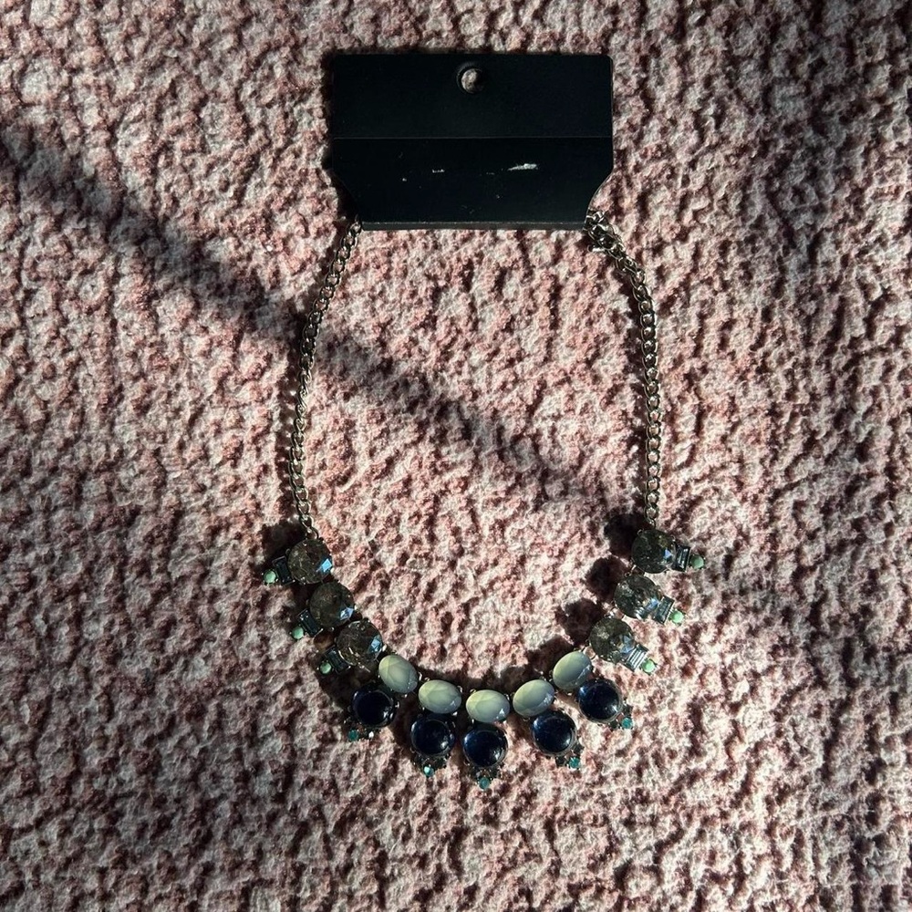 NWT The Limited necklace